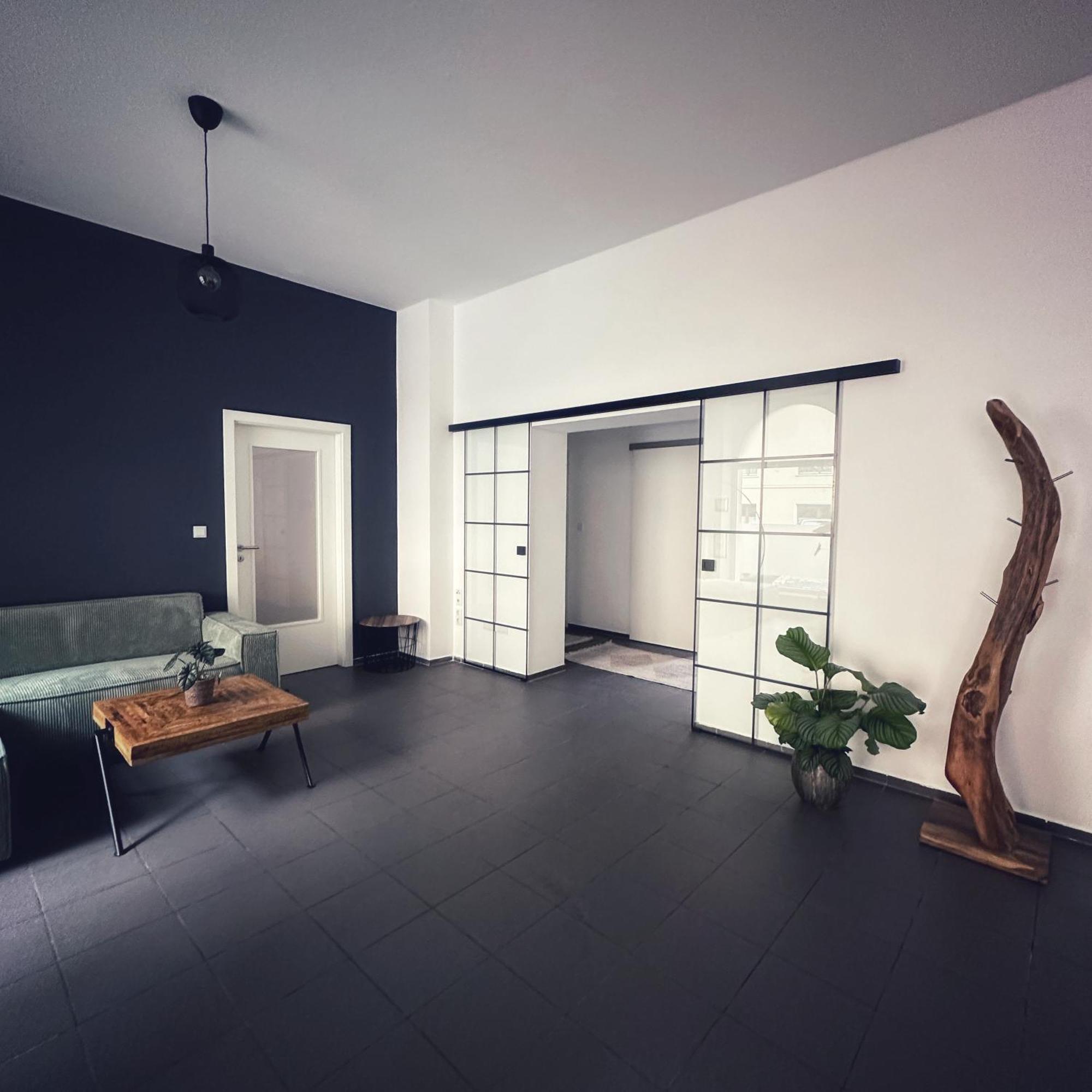 Upperroom - *